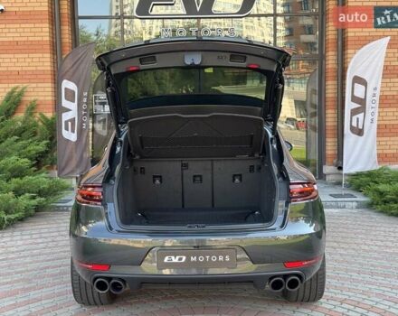 Серый Порше Масан, объемом двигателя 3 л и пробегом 115 тыс. км за 45000 $, фото 7 на Automoto.ua