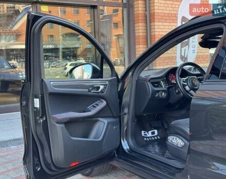 Серый Порше Масан, объемом двигателя 3 л и пробегом 115 тыс. км за 45000 $, фото 16 на Automoto.ua