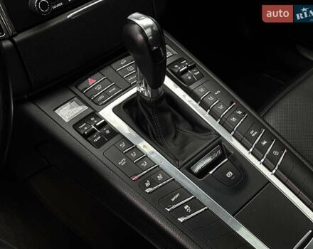 Серый Порше Масан, объемом двигателя 3 л и пробегом 79 тыс. км за 28500 $, фото 46 на Automoto.ua