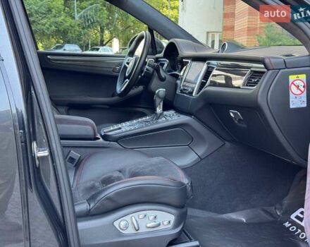 Серый Порше Масан, объемом двигателя 3 л и пробегом 115 тыс. км за 45000 $, фото 28 на Automoto.ua