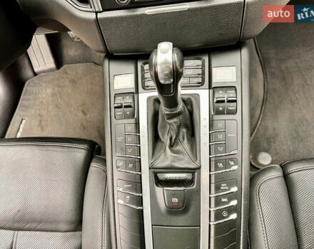 Серый Порше Масан, объемом двигателя 2 л и пробегом 76 тыс. км за 31500 $, фото 24 на Automoto.ua