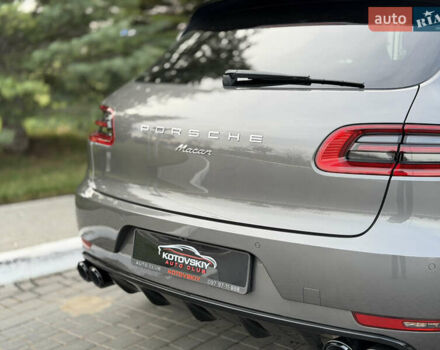 Серый Порше Масан, объемом двигателя 2 л и пробегом 86 тыс. км за 31000 $, фото 30 на Automoto.ua