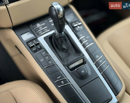 Серый Порше Масан, объемом двигателя 2 л и пробегом 86 тыс. км за 31000 $, фото 17 на Automoto.ua