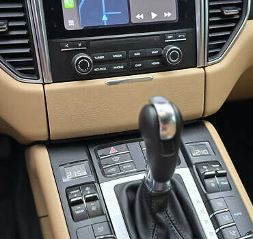 Серый Порше Масан, объемом двигателя 1.98 л и пробегом 82 тыс. км за 39500 $, фото 14 на Automoto.ua