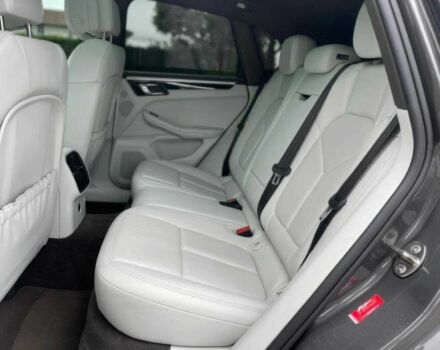 Порше Масан 2018 у Києві на Automoto.ua Сірий Порше Масан, об'ємом двигуна 3 л та пробігом 40 тис. км за 9500 $, фото 15 на Automoto.ua