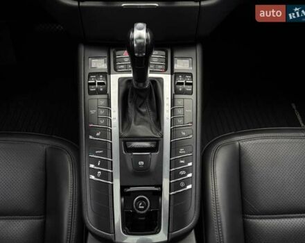 Сірий Порше Масан, об'ємом двигуна 3 л та пробігом 128 тис. км за 37500 $, фото 9 на Automoto.ua