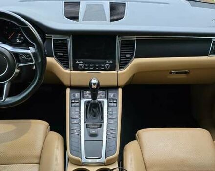 Серый Порше Масан, объемом двигателя 1.98 л и пробегом 82 тыс. км за 39500 $, фото 13 на Automoto.ua