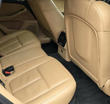 Серый Порше Масан, объемом двигателя 1.98 л и пробегом 82 тыс. км за 39500 $, фото 21 на Automoto.ua