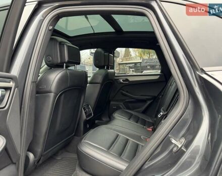 Сірий Порше Масан, об'ємом двигуна 3 л та пробігом 128 тис. км за 37500 $, фото 17 на Automoto.ua