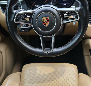 Серый Порше Масан, объемом двигателя 1.98 л и пробегом 82 тыс. км за 39500 $, фото 11 на Automoto.ua