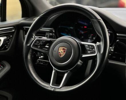 Серый Порше Масан, объемом двигателя 2 л и пробегом 62 тыс. км за 49900 $, фото 10 на Automoto.ua