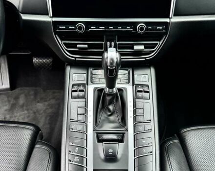 Серый Порше Масан, объемом двигателя 1.98 л и пробегом 48 тыс. км за 44900 $, фото 20 на Automoto.ua