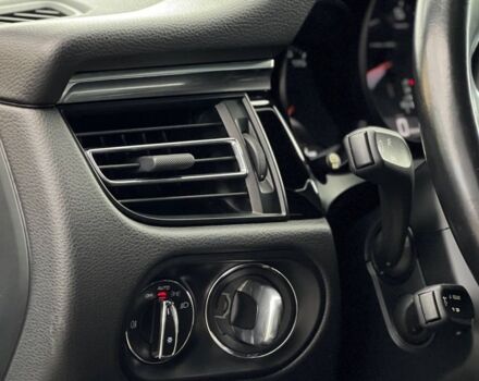 Серый Порше Масан, объемом двигателя 2 л и пробегом 62 тыс. км за 49900 $, фото 8 на Automoto.ua