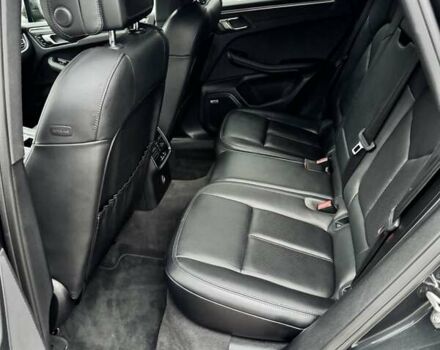 Серый Порше Масан, объемом двигателя 1.98 л и пробегом 48 тыс. км за 44900 $, фото 14 на Automoto.ua