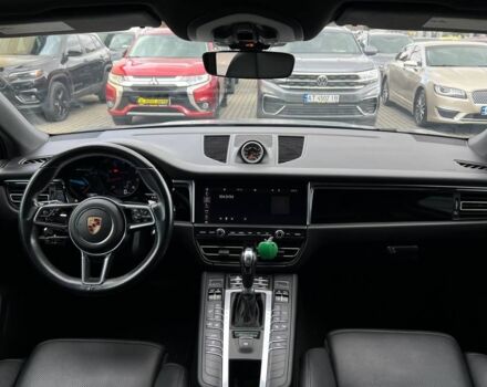 Серый Порше Масан, объемом двигателя 2 л и пробегом 62 тыс. км за 49900 $, фото 12 на Automoto.ua