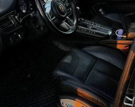 Серый Порше Масан, объемом двигателя 3 л и пробегом 107 тыс. км за 48000 $, фото 5 на Automoto.ua