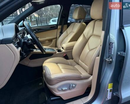 Серый Порше Масан, объемом двигателя 1.98 л и пробегом 85 тыс. км за 43000 $, фото 23 на Automoto.ua