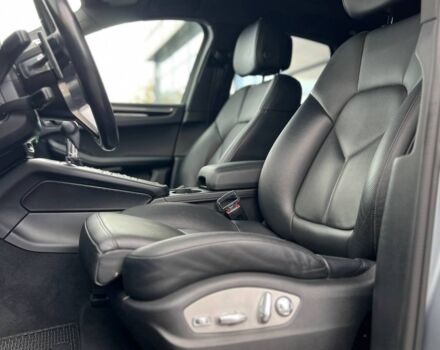 Серый Порше Масан, объемом двигателя 2 л и пробегом 62 тыс. км за 49900 $, фото 7 на Automoto.ua