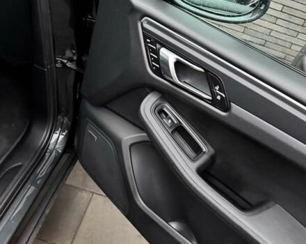 Серый Порше Масан, объемом двигателя 1.98 л и пробегом 48 тыс. км за 44900 $, фото 23 на Automoto.ua