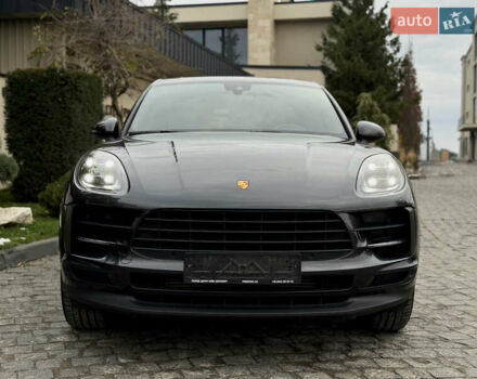 Серый Порше Масан, объемом двигателя 2 л и пробегом 42 тыс. км за 53990 $, фото 2 на Automoto.ua