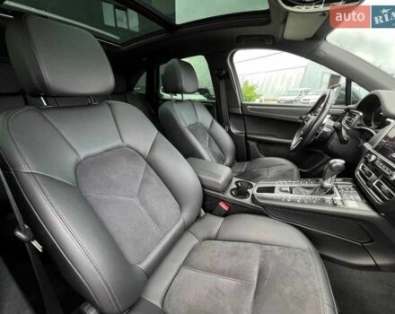 Серый Порше Масан, объемом двигателя 2 л и пробегом 42 тыс. км за 50000 $, фото 3 на Automoto.ua