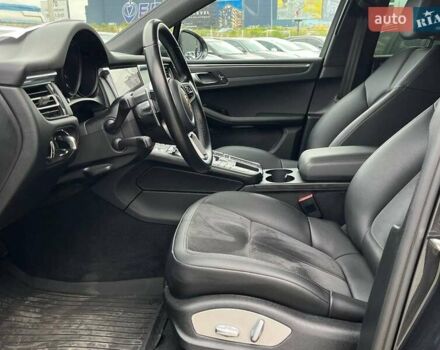 Сірий Порше Масан, об'ємом двигуна 2 л та пробігом 42 тис. км за 55300 $, фото 47 на Automoto.ua