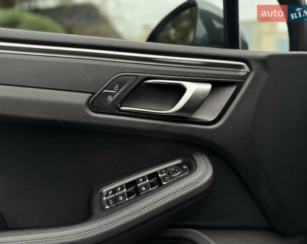 Серый Порше Масан, объемом двигателя 2 л и пробегом 42 тыс. км за 53990 $, фото 25 на Automoto.ua