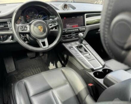 Порше Масан 2021 в Житомире на Automoto.ua Серый Порше Масан, объемом двигателя 3 л и пробегом 26 тыс. км за 11000 $, фото 5 на Automoto.ua