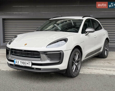 Серый Порше Масан, объемом двигателя 1.98 л и пробегом 37 тыс. км за 67000 $, фото 2 на Automoto.ua