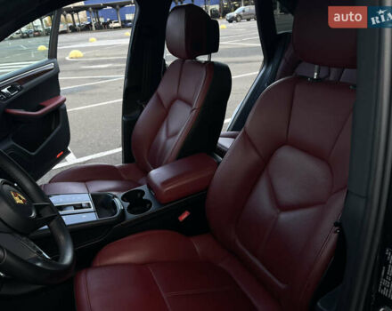 Порше Масан 2022 в Киеве на Automoto.ua Серый Порше Масан, объемом двигателя 1.98 л и пробегом 35 тыс. км за 52900 $, фото 12 на Automoto.ua