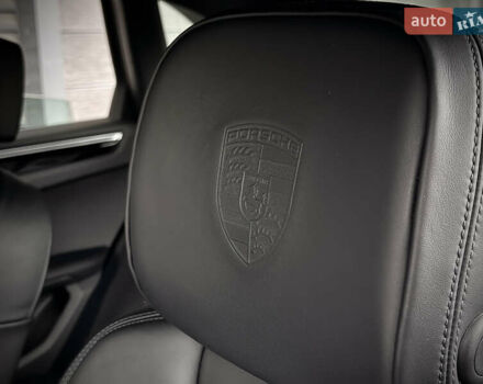 Серый Порше Масан, объемом двигателя 1.98 л и пробегом 37 тыс. км за 67000 $, фото 24 на Automoto.ua