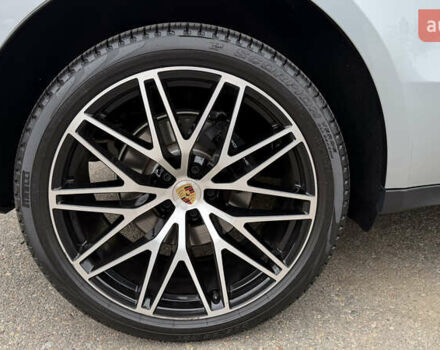 Сірий Порше Масан, об'ємом двигуна 1.98 л та пробігом 7 тис. км за 61500 $, фото 12 на Automoto.ua