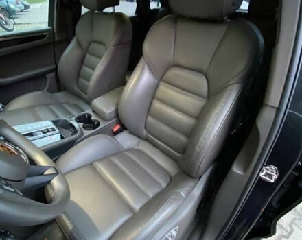 Серый Порше Масан, объемом двигателя 2.89 л и пробегом 50 тыс. км за 77000 $, фото 19 на Automoto.ua