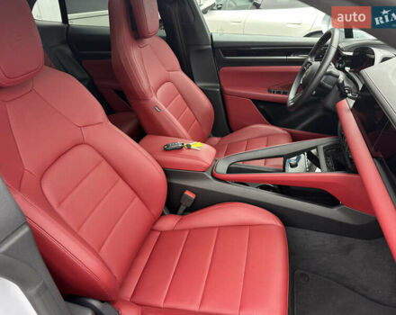 Порше Масан 2024 у Києві на Automoto.ua Сірий Порше Масан, об'ємом двигуна 0 л та пробігом 10 тис. км за 80500 $, фото 9 на Automoto.ua