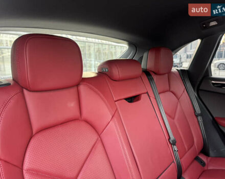 Серый Порше Масан, объемом двигателя 2.89 л и пробегом 16 тыс. км за 94999 $, фото 30 на Automoto.ua