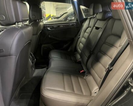 Серый Порше Масан, объемом двигателя 1.98 л и пробегом 11 тыс. км за 72563 $, фото 42 на Automoto.ua