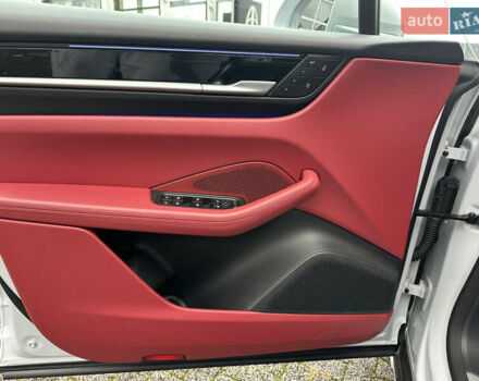 Порше Масан 2024 у Києві на Automoto.ua Сірий Порше Масан, об'ємом двигуна 0 л та пробігом 10 тис. км за 80500 $, фото 12 на Automoto.ua