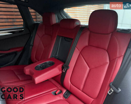 Серый Порше Масан, объемом двигателя 2.89 л и пробегом 16 тыс. км за 95000 $, фото 29 на Automoto.ua