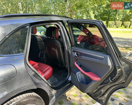 Серый Порше Масан, объемом двигателя 1.98 л и пробегом 17 тыс. км за 83000 $, фото 12 на Automoto.ua