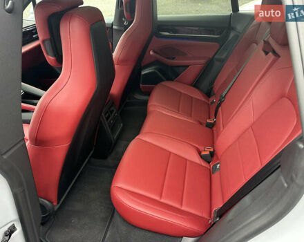 Порше Масан 2024 у Києві на Automoto.ua Сірий Порше Масан, об'ємом двигуна 0 л та пробігом 10 тис. км за 80500 $, фото 11 на Automoto.ua