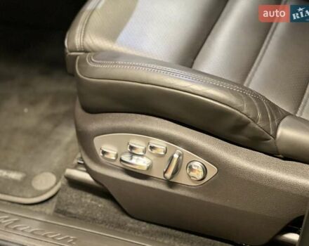 Серый Порше Масан, объемом двигателя 1.98 л и пробегом 11 тыс. км за 72563 $, фото 36 на Automoto.ua