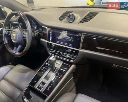 Серый Порше Масан, объемом двигателя 1.98 л и пробегом 11 тыс. км за 72563 $, фото 46 на Automoto.ua