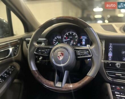Серый Порше Масан, объемом двигателя 1.98 л и пробегом 11 тыс. км за 72563 $, фото 39 на Automoto.ua