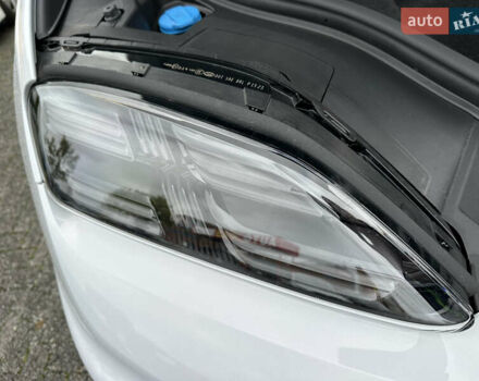 Порше Масан 2024 у Києві на Automoto.ua Сірий Порше Масан, об'ємом двигуна 0 л та пробігом 10 тис. км за 80500 $, фото 23 на Automoto.ua