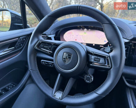 Серый Порше Масан, объемом двигателя 0 л и пробегом 15 тыс. км за 130546 $, фото 8 на Automoto.ua