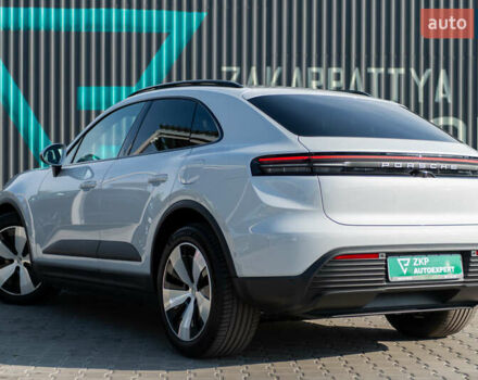 Серый Порше Масан, объемом двигателя 0 л и пробегом 1 тыс. км за 104000 $, фото 5 на Automoto.ua