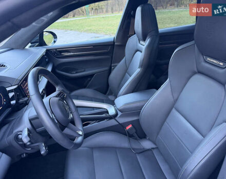 Серый Порше Масан, объемом двигателя 0 л и пробегом 15 тыс. км за 130546 $, фото 27 на Automoto.ua