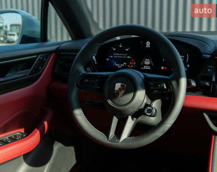 Серый Порше Масан, объемом двигателя 0 л и пробегом 1 тыс. км за 104000 $, фото 24 на Automoto.ua