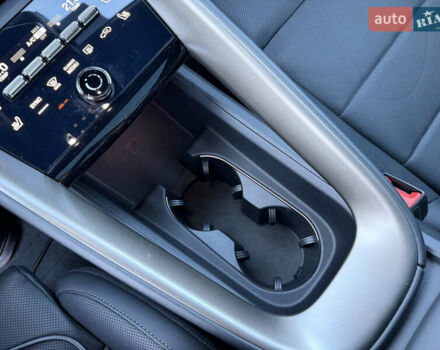 Серый Порше Масан, объемом двигателя 0 л и пробегом 15 тыс. км за 130546 $, фото 18 на Automoto.ua