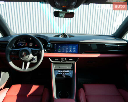 Серый Порше Масан, объемом двигателя 0 л и пробегом 1 тыс. км за 104000 $, фото 23 на Automoto.ua